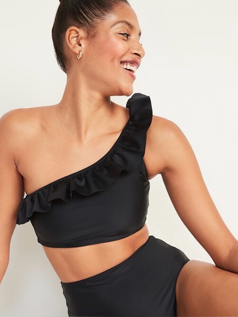 Old Navy Black Ruffled One-Shoulder Swim Top size L